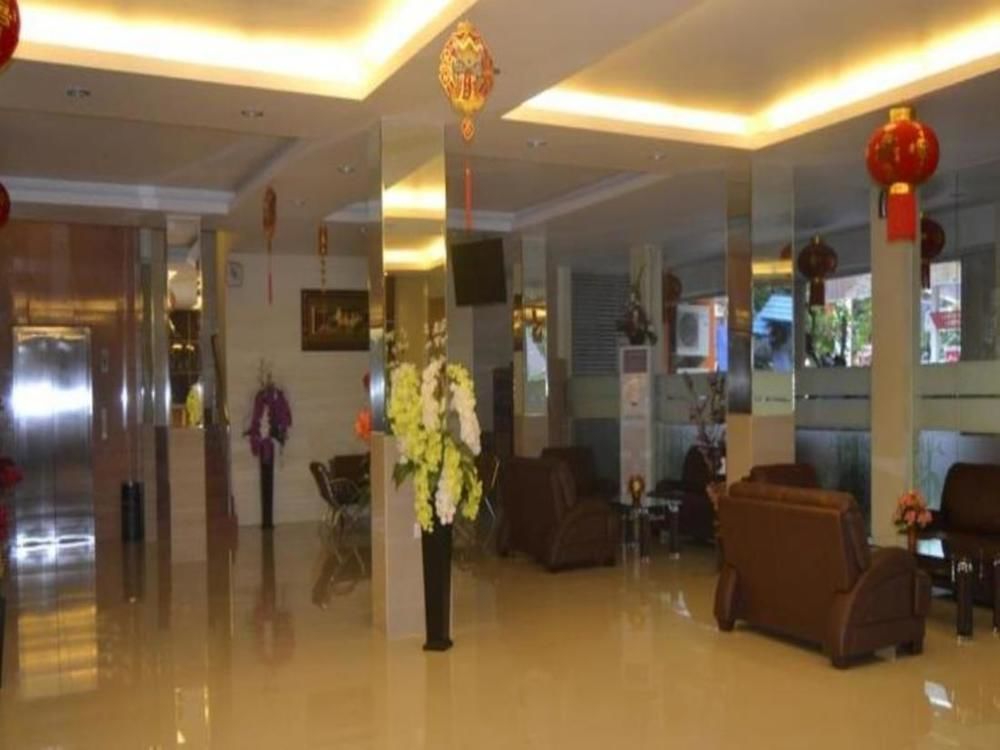 Agraha Andalas Hotel Makassar Exterior photo