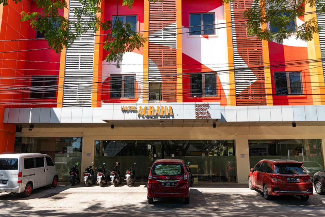 Agraha Andalas Hotel Makassar Exterior photo